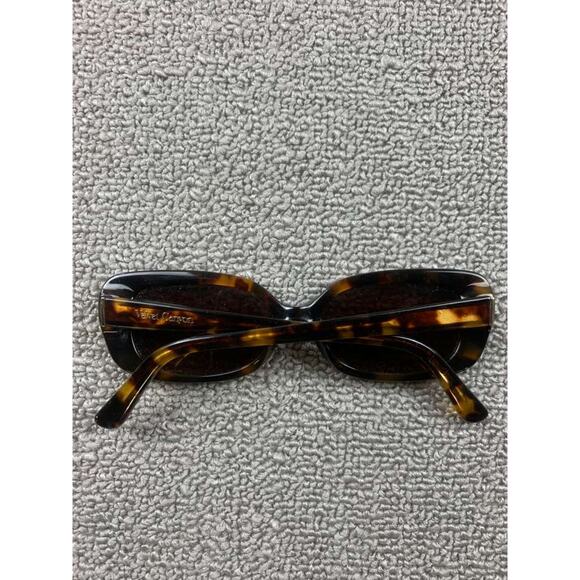 Velvet Canyon Sunglasses Women Brown Zou Bisou Rectangular Logo Temple Frame - Picture 2 of 10